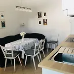 Feel The Atmosphere Apartman