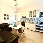 Apartment Feel The Atmosphere